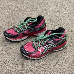 ASICS Gel Nimbus 16 Size 6